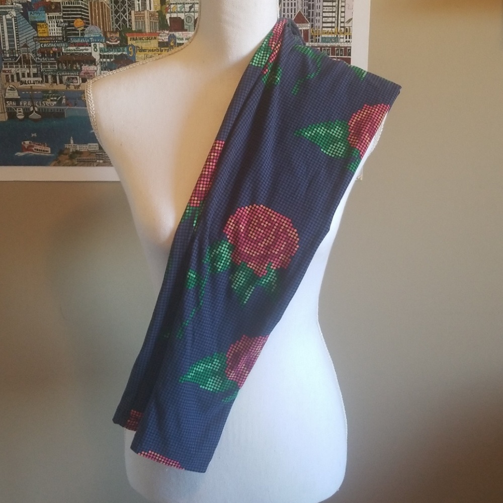 Lularoe OS leggings...SUPER SOFT